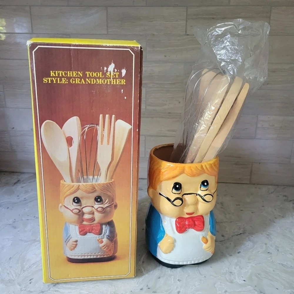 Vintage Grandmother Kitchen Tool  Set